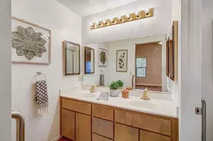 7400 Carriage Dr, Citrus Heights, CA 95621 - Photo 32