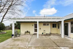 7400 Carriage Dr, Citrus Heights, CA 95621 - Photo 42