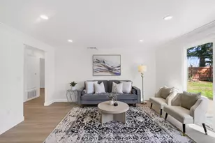 55 Del Vista Cir, Sacramento, CA 95823 - Photo 12