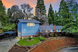 12735 Shockley Ct, Auburn, CA 95603 - Photo 2