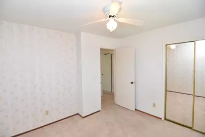 425 Corello Street, Turlock, CA 95380 - Photo 26