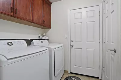 2210 W River Drive, Stockton, CA 95204 - Photo 26