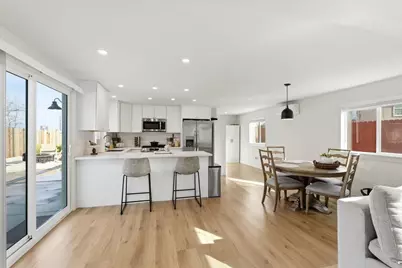 1923 Juliesse Avenue, Sacramento, CA 95815 - Photo 6