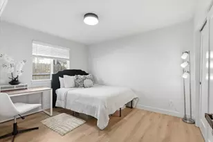 1923 Juliesse Ave, Sacramento, CA 95815 - Photo 12