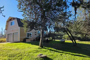 10402 Newtown Rd, Nevada City, CA 95959 - Photo 2
