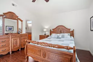 9208 Summer Pond Ct, Elk Grove, CA 95624 - Photo 14