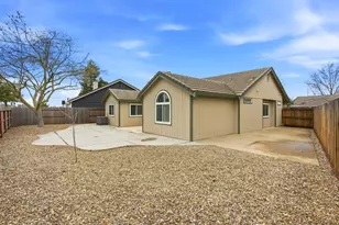 9208 Summer Pond Ct, Elk Grove, CA 95624 - Photo 26