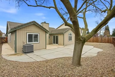 9208 Summer Pond Court, Elk Grove, CA 95624 - Photo 24