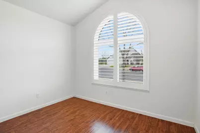 9208 Summer Pond Court, Elk Grove, CA 95624 - Photo 18