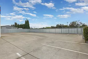 7711 Murray Dr, Stockton, CA 95210 - Photo 28