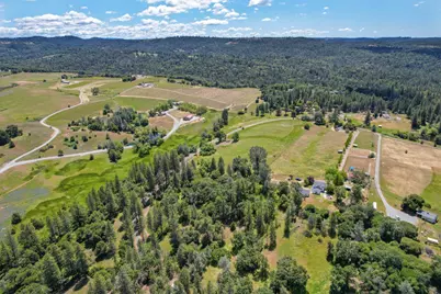 3081 Little Spur, Somerset, CA 95684 - Photo 52
