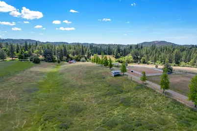 3081 Little Spur, Somerset, CA 95684 - Photo 56