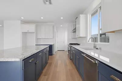 7064 Carbone Drive, Roseville, CA 95747 - Photo 12