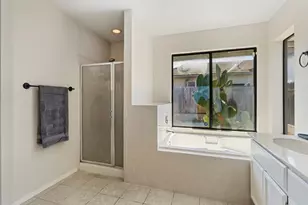 914 Cedar Canyon Cir, Galt, CA 95632 - Photo 18