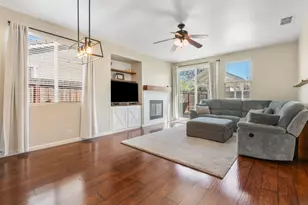 10065 Waterfield Dr, Elk Grove, CA 95757 - Photo 8