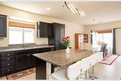 1536 Vandalay Drive, Ceres, CA 95307 - Photo 12