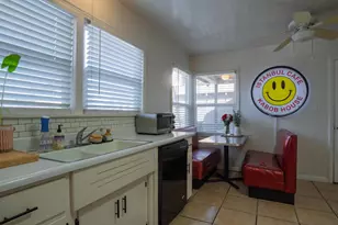 621 E Morris Ave, Modesto, CA 95350 - Photo 22