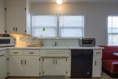 621 E Morris Avenue, Modesto, CA 95350 - Photo 14