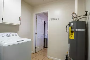 621 E Morris Ave, Modesto, CA 95350 - Photo 26