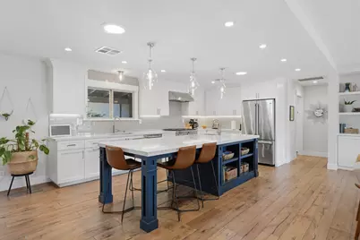 2929 Latham Drive, Sacramento, CA 95864 - Photo 10