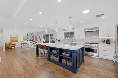 2929 Latham Drive, Sacramento, CA 95864 - Photo 12