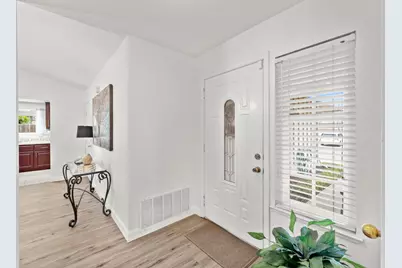 4421 Bacall Court, Antelope, CA 95843 - Photo 10