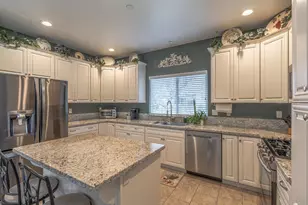 728 Patton Dr, Roseville, CA 95747 - Photo 10