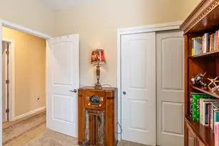 728 Patton Dr, Roseville, CA 95747 - Photo 34