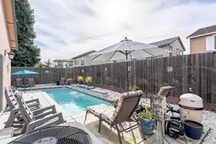 728 Patton Dr, Roseville, CA 95747 - Photo 38