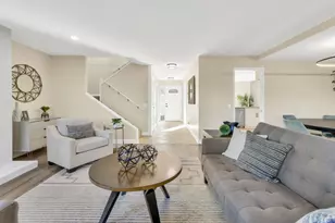 8851 Bluff Ln, Fair Oaks, CA 95628 - Photo 22