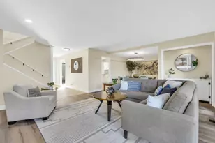 8851 Bluff Ln, Fair Oaks, CA 95628 - Photo 16