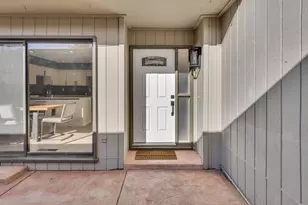 8851 Bluff Ln, Fair Oaks, CA 95628 - Photo 40