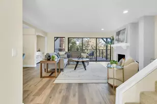 8851 Bluff Ln, Fair Oaks, CA 95628 - Photo 18