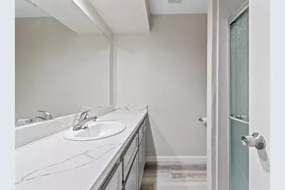 3701 Colonial Drive #202, Modesto, CA 95356 - Photo 16