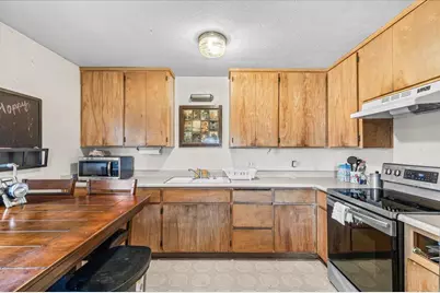 1630 Holm, Modesto, CA 95351 - Photo 4