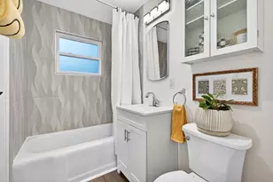 5300 49th St, Sacramento, CA 95820 - Photo 16