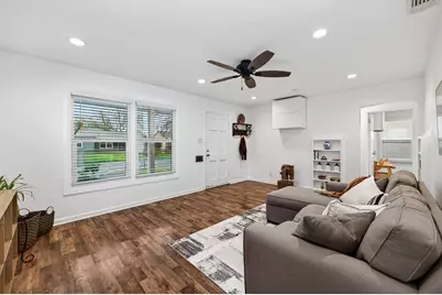 5300 49th Street, Sacramento, CA 95820 - Photo 4