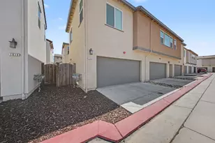 1624 Westwind Wy, Lathrop, CA 95330 - Photo 32