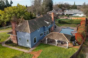 8475 Burford Ln, Fair Oaks, CA 95628 - Photo 10