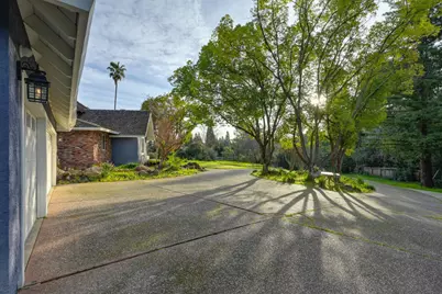 8475 Burford Lane, Fair Oaks, CA 95628 - Photo 18
