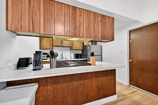 1052 Clinton Rd, Sacramento, CA 95825 - Photo 14