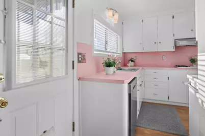 1617 Seville Avenue, Stockton, CA 95209 - Photo 16