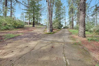 14200 Carriage Oaks Lane, Auburn, CA 95602 - Photo 8