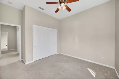 9272 Salmon Creek Drive, Elk Grove, CA 95624 - Photo 40