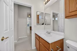 9272 Salmon Creek Dr, Elk Grove, CA 95624 - Photo 38