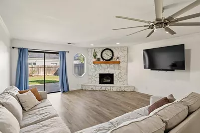 8041 Alta Vista Lane, Citrus Heights, CA 95610 - Photo 6