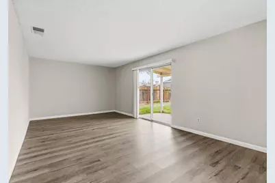 1617 Rose Avenue, Modesto, CA 95355 - Photo 6
