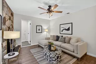 8397 La Riviera Dr, Sacramento, CA 95826 - Photo 24