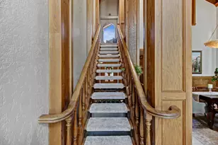 7916 Laurelridge Ct, Fair Oaks, CA 95628 - Photo 32