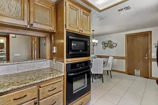 7916 Laurelridge Ct, Fair Oaks, CA 95628 - Photo 42